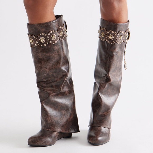 Fashion Nova Brown Heeled Boots with Gold Accents - Picture 2 of 2